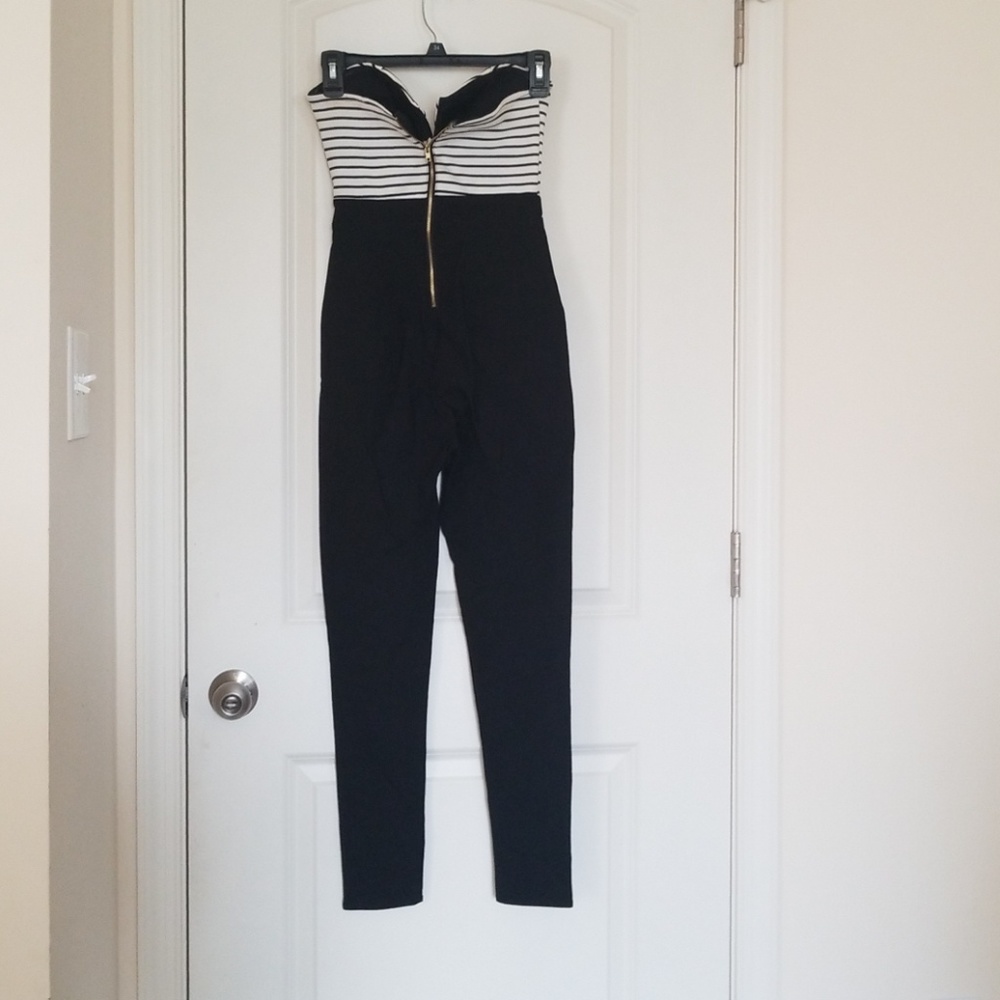 Jumper - Picture 2 of 2